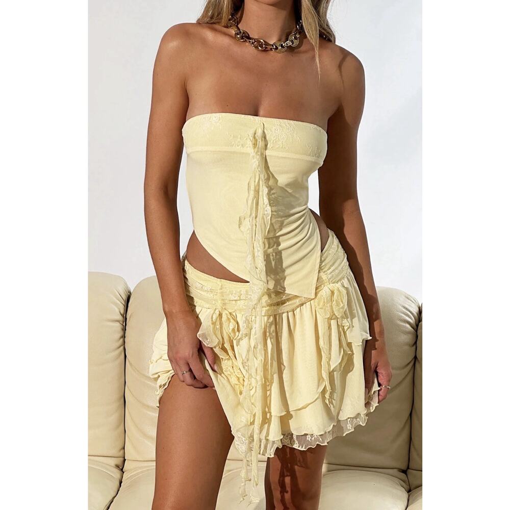 Tiger Mist Harper Top Butter Yellow Lace Sleeveless